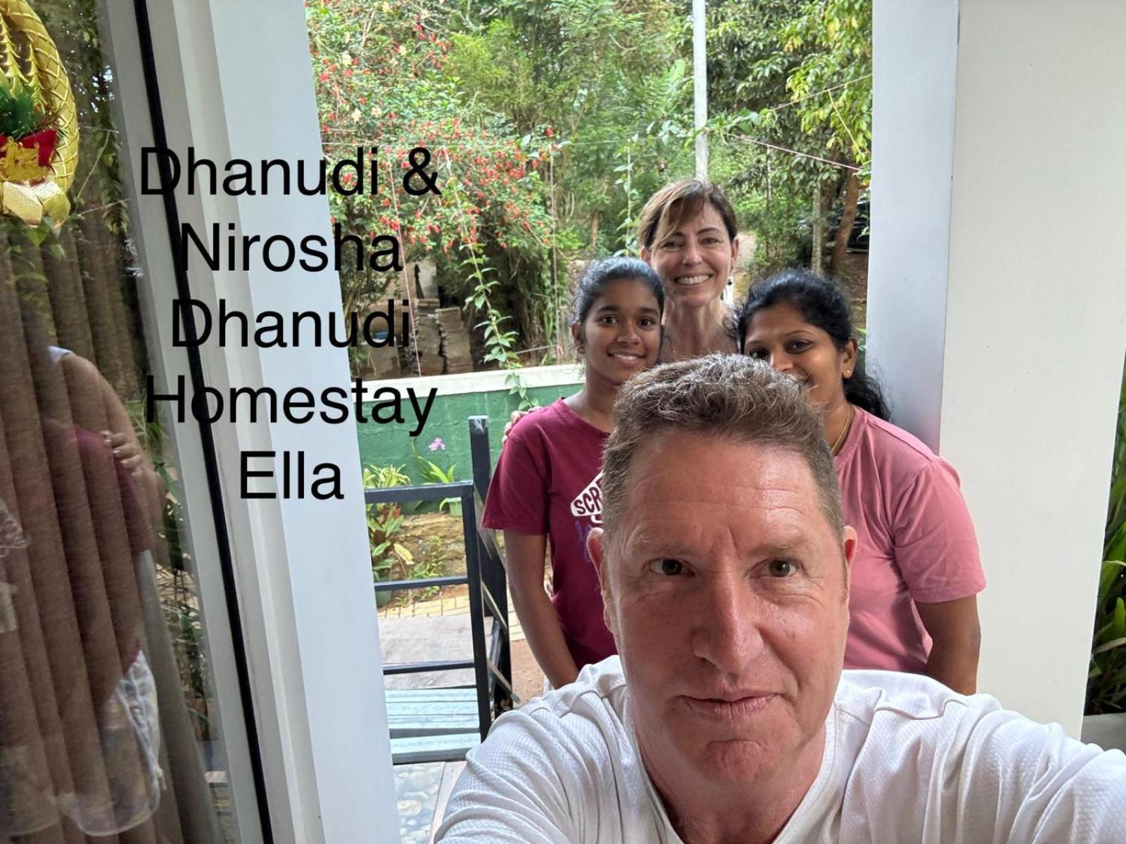 Dhanudi Homestay Ella Zewnętrze zdjęcie